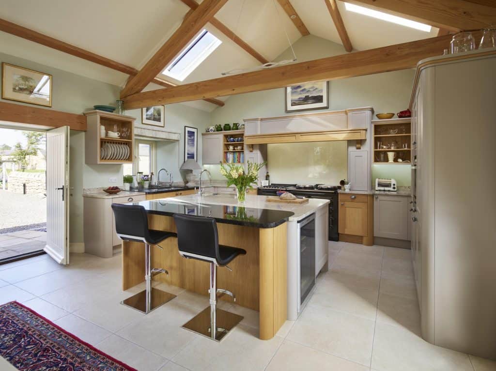 Country bespoke kitchen
